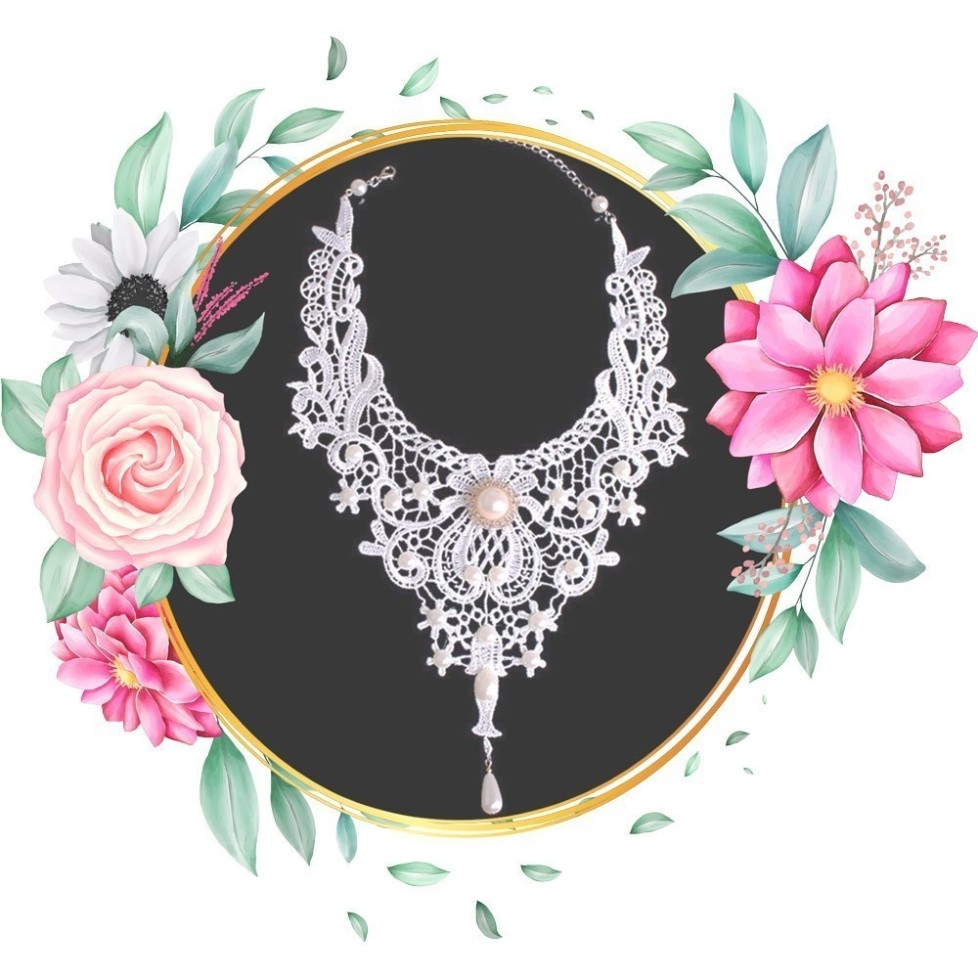 Collier gothique dentelle et perles, un look tendance